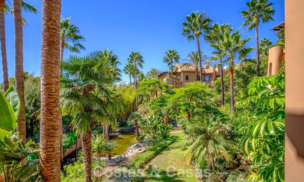 Spacieux et luxueux appartement avec vue sur la mer à vendre dans une résidence exclusive sur le Golden Mile de Marbella 802967