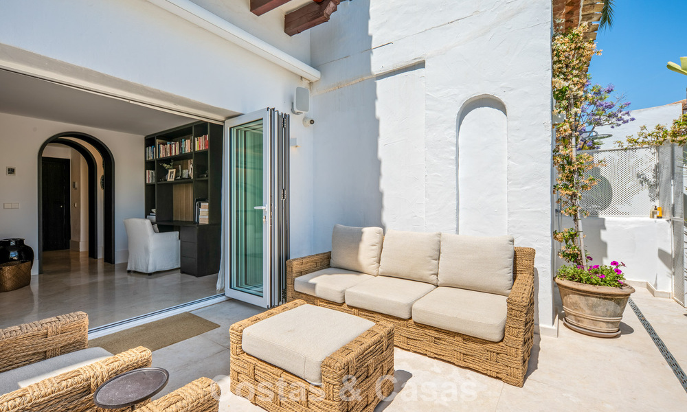 Appartement de luxe entièrement rénové à vendre à Puente Romano, Marbella 802995