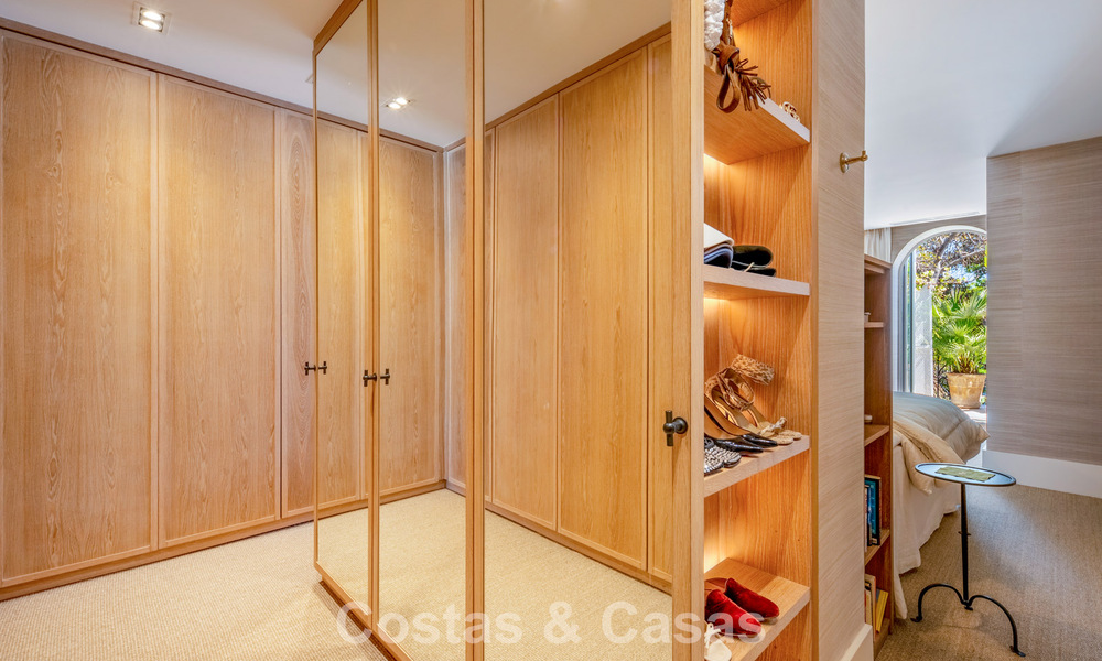 Appartement de luxe entièrement rénové à vendre à Puente Romano, Marbella 803003