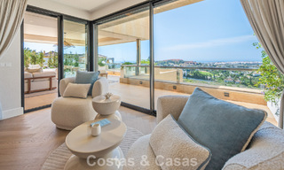 Penthouse duplex exclusif avec vue panoramique sur la mer à vendre à Nueva Andalucía, Marbella 803039 