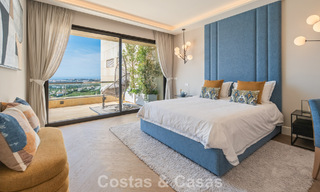 Penthouse duplex exclusif avec vue panoramique sur la mer à vendre à Nueva Andalucía, Marbella 803052 