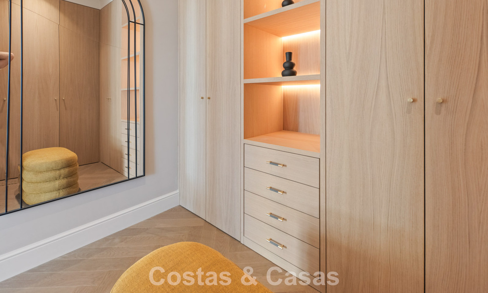 Penthouse duplex exclusif avec vue panoramique sur la mer à vendre à Nueva Andalucía, Marbella 803053