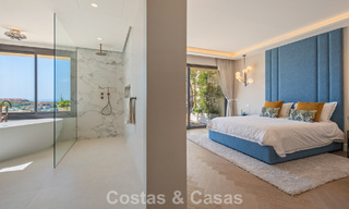 Penthouse duplex exclusif avec vue panoramique sur la mer à vendre à Nueva Andalucía, Marbella 803054 