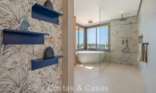 Penthouse duplex exclusif avec vue panoramique sur la mer à vendre à Nueva Andalucía, Marbella 803055 