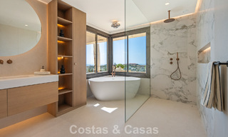 Penthouse duplex exclusif avec vue panoramique sur la mer à vendre à Nueva Andalucía, Marbella 803056 