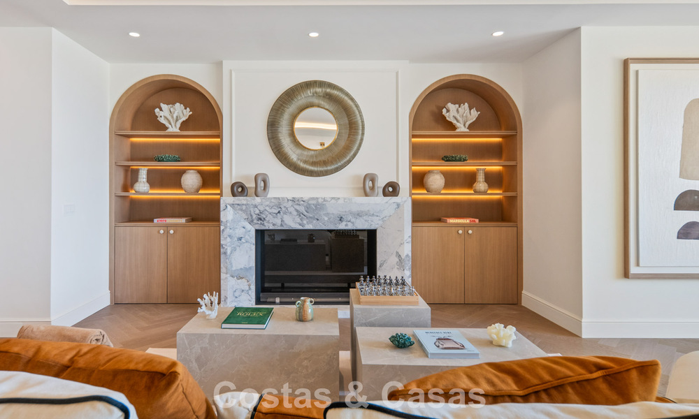 Penthouse duplex exclusif avec vue panoramique sur la mer à vendre à Nueva Andalucía, Marbella 803064
