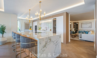 Penthouse duplex exclusif avec vue panoramique sur la mer à vendre à Nueva Andalucía, Marbella 803072 