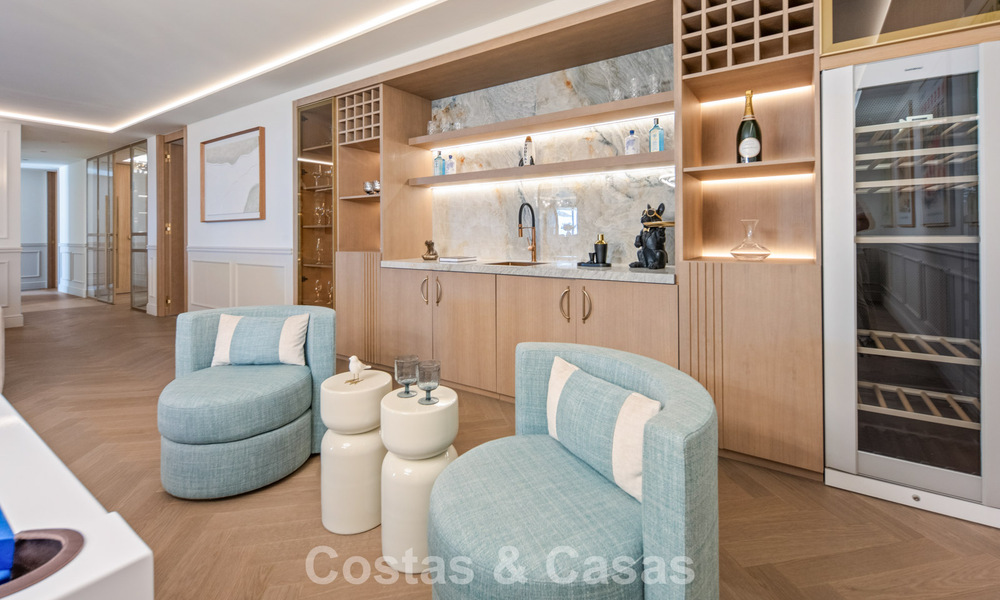 Penthouse duplex exclusif avec vue panoramique sur la mer à vendre à Nueva Andalucía, Marbella 803078
