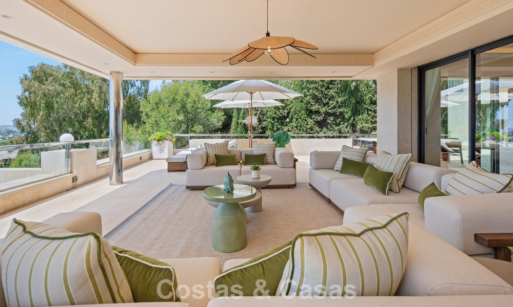 Penthouse duplex exclusif avec vue panoramique sur la mer à vendre à Nueva Andalucía, Marbella 803113