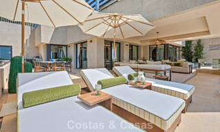 Penthouse duplex exclusif avec vue panoramique sur la mer à vendre à Nueva Andalucía, Marbella 803116 