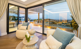 Penthouse duplex exclusif avec vue panoramique sur la mer à vendre à Nueva Andalucía, Marbella 803128 