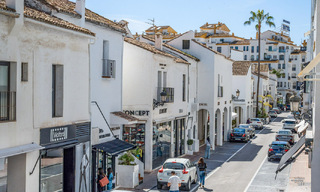 Appartement de luxe à vendre avec vue directe sur le port, en première ligne à Puerto Banús, Marbella 803174 