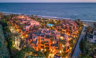 Superbe penthouse duplex à vendre dans une résidence en bord de mer à Los Monteros, Marbella Est 803199 