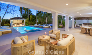 Villa méditerranéenne de luxe à vendre, en première ligne de golf, dans une prestigieuse résidence à Nueva Andalucía, Marbella 803262 