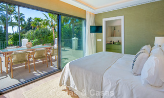 Villa méditerranéenne de luxe à vendre, en première ligne de golf, dans une prestigieuse résidence à Nueva Andalucía, Marbella 803277 