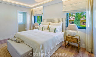 Villa méditerranéenne de luxe à vendre, en première ligne de golf, dans une prestigieuse résidence à Nueva Andalucía, Marbella 803284 