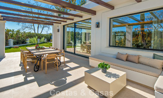 Villa méditerranéenne de luxe à vendre, en première ligne de golf, dans une prestigieuse résidence à Nueva Andalucía, Marbella 803327 