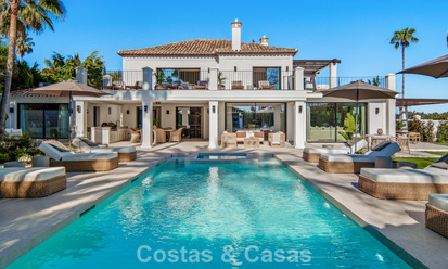 Villa méditerranéenne de luxe à vendre, en première ligne de golf, dans une prestigieuse résidence à Nueva Andalucía, Marbella 803333