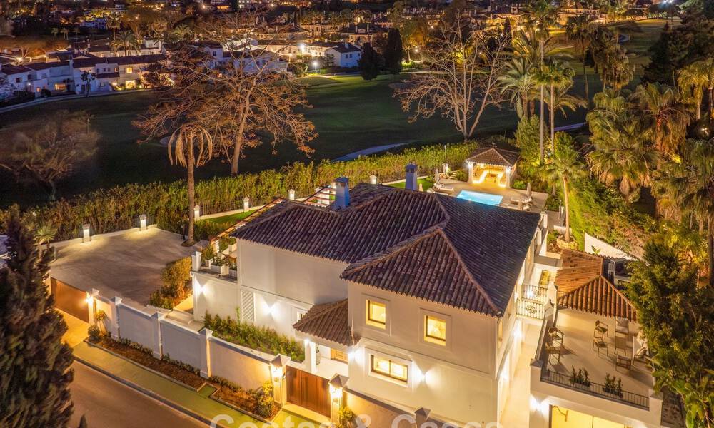 Villa méditerranéenne de luxe à vendre, en première ligne de golf, dans une prestigieuse résidence à Nueva Andalucía, Marbella 803337