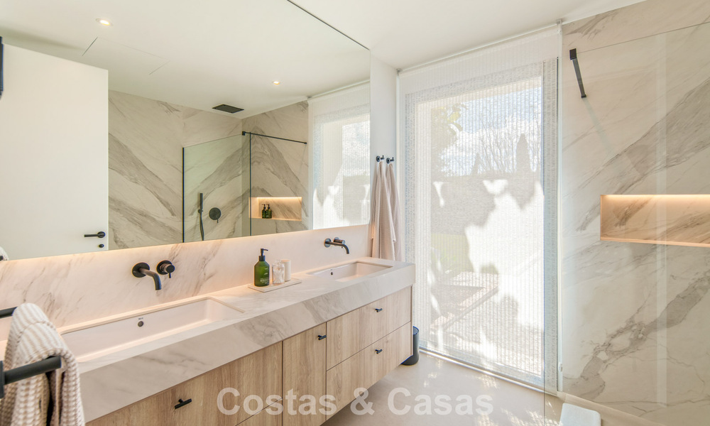Villa de luxe espagnole contemporaine avec vue panoramique sur la mer à vendre à Marbella - Benahavís 803352