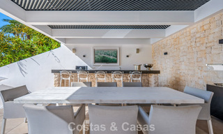 Élégante villa de luxe à l’architecture méditerranéenne à vendre dans la Vallée du Golf de Nueva Andalucía, Marbella 803424 