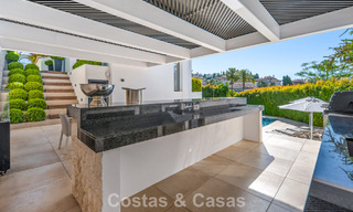 Élégante villa de luxe à l’architecture méditerranéenne à vendre dans la Vallée du Golf de Nueva Andalucía, Marbella 803426 