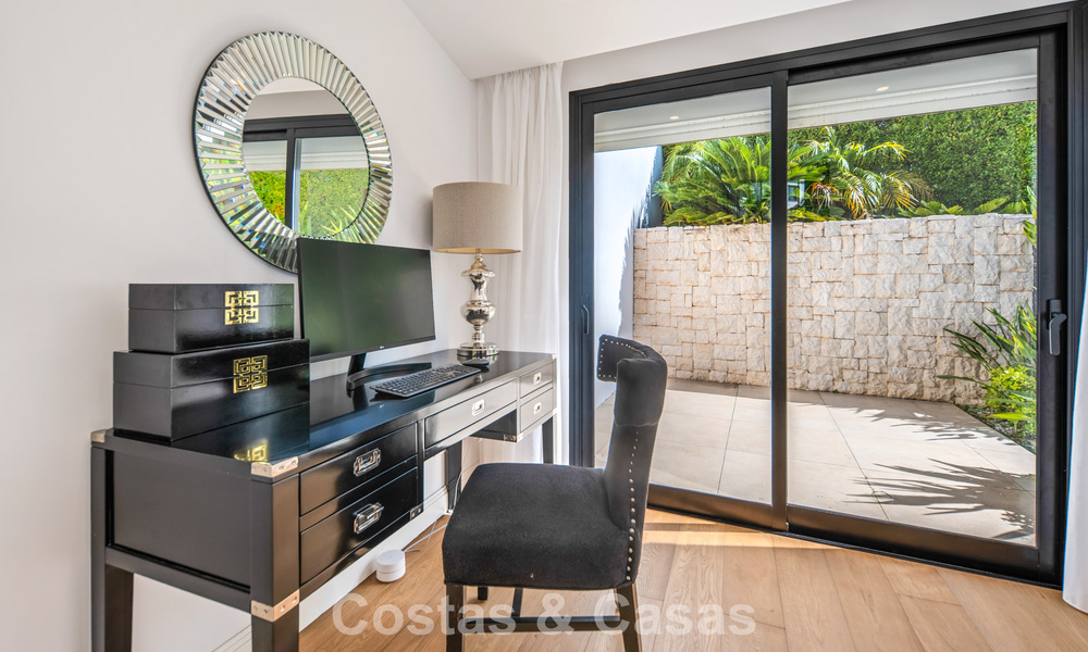 Élégante villa de luxe à l’architecture méditerranéenne à vendre dans la Vallée du Golf de Nueva Andalucía, Marbella 803452