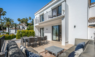 Élégante villa de luxe à l’architecture méditerranéenne à vendre dans la Vallée du Golf de Nueva Andalucía, Marbella 803465 