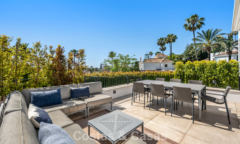 Élégante villa de luxe à l’architecture méditerranéenne à vendre dans la Vallée du Golf de Nueva Andalucía, Marbella 803466