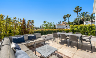 Élégante villa de luxe à l’architecture méditerranéenne à vendre dans la Vallée du Golf de Nueva Andalucía, Marbella 803466 