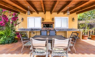 Spacieuse villa avec vue sur la mer et un fantastique potentiel de rénovation à vendre à La Quinta, Marbella - Benahavís 803480 