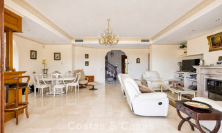Spacieuse villa avec vue sur la mer et un fantastique potentiel de rénovation à vendre à La Quinta, Marbella - Benahavís 803486 
