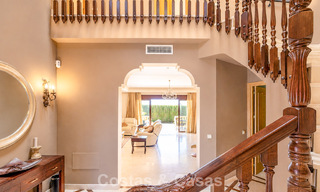 Spacieuse villa avec vue sur la mer et un fantastique potentiel de rénovation à vendre à La Quinta, Marbella - Benahavís 803499 