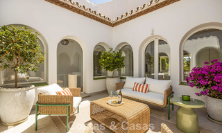 Villa de luxe de plain-pied avec architecture espagnole et accès direct au parcours de golf à vendre à Marbella - Benahavís 803522 