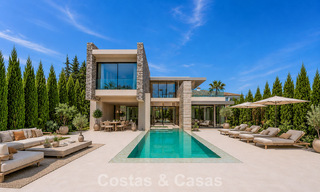 Nouvelle villa moderne exclusive prête à emménager à vendre dans un quartier résidentiel en bord de mer près de San Pedro, Marbella 803593 