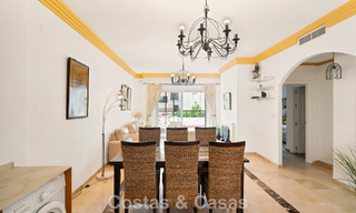 Spacieux appartement avec une grande terrasse à vendre à quelques pas des commodités à Aloha, Nueva Andalucía, Marbella 803617 