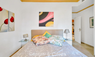 Spacieux appartement avec une grande terrasse à vendre à quelques pas des commodités à Aloha, Nueva Andalucía, Marbella 803643 