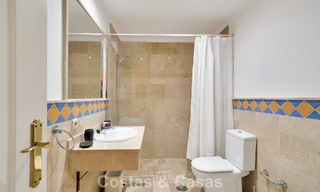 Spacieux appartement avec une grande terrasse à vendre à quelques pas des commodités à Aloha, Nueva Andalucía, Marbella 803644 