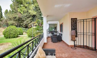 Spacieux appartement avec une grande terrasse à vendre à quelques pas des commodités à Aloha, Nueva Andalucía, Marbella 803661 