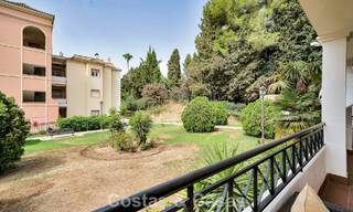 Spacieux appartement avec une grande terrasse à vendre à quelques pas des commodités à Aloha, Nueva Andalucía, Marbella 803662 