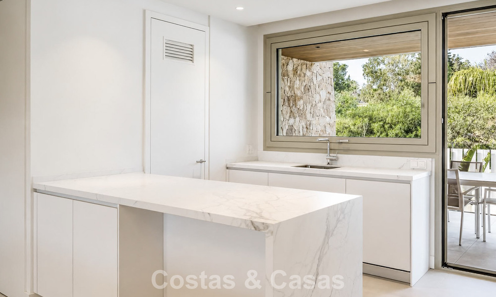 Appartement moderne prestigieux de 3 chambres prêt à emménager à vendre sur le Golden Mile de Marbella 803795