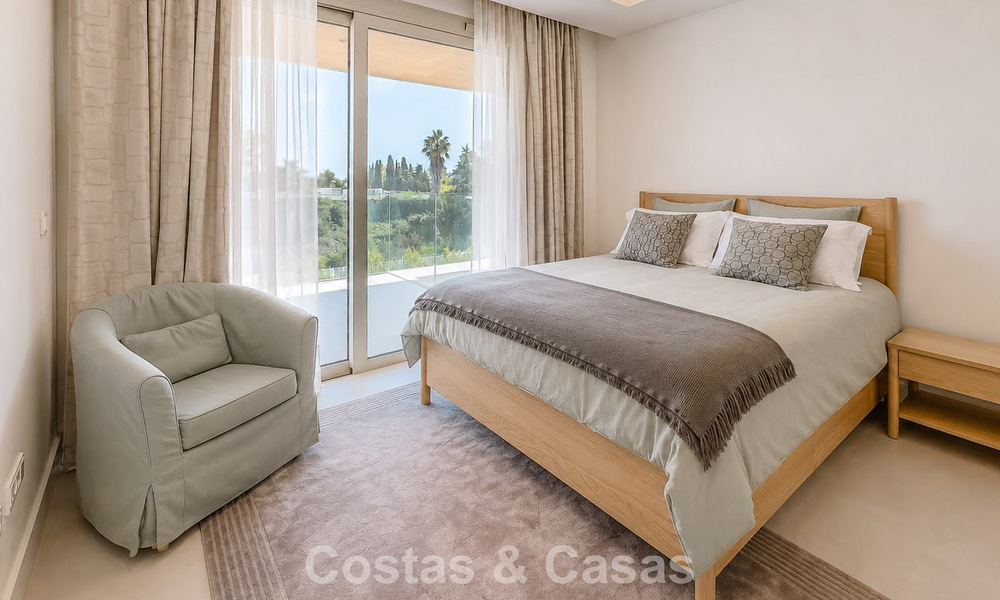 Appartement moderne prestigieux de 3 chambres prêt à emménager à vendre sur le Golden Mile de Marbella 803796
