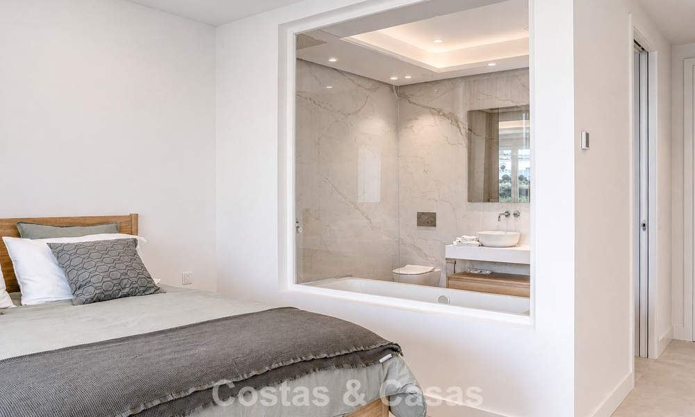 Appartement moderne prestigieux de 3 chambres prêt à emménager à vendre sur le Golden Mile de Marbella 803797