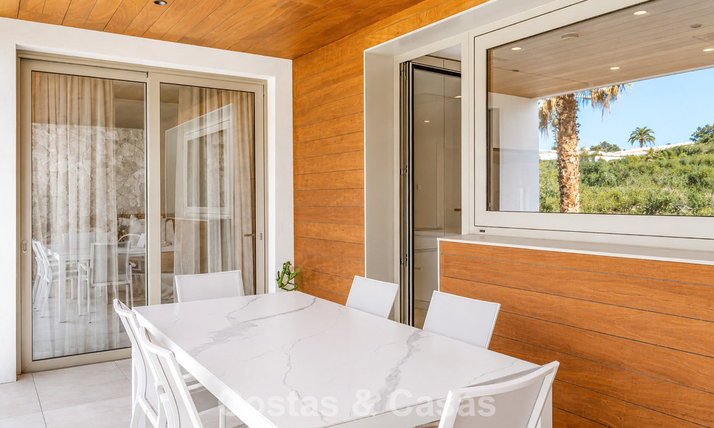 Appartement moderne prestigieux de 3 chambres prêt à emménager à vendre sur le Golden Mile de Marbella 803801