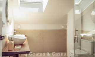 Penthouse boutique à vendre à quelques minutes à pied des commidités et de Puerto Banús, Nueva Andalucía, Marbella 803818 