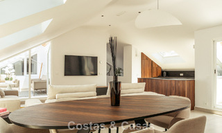 Penthouse boutique à vendre à quelques minutes à pied des commidités et de Puerto Banús, Nueva Andalucía, Marbella 803828 