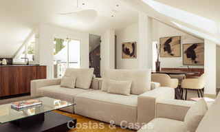 Penthouse boutique à vendre à quelques minutes à pied des commidités et de Puerto Banús, Nueva Andalucía, Marbella 803830 