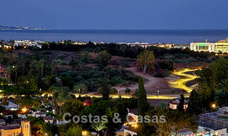 Penthouse boutique à vendre à quelques minutes à pied des commidités et de Puerto Banús, Nueva Andalucía, Marbella 804115 