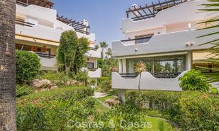 Maison mitoyenne exclusive avec terrasse sur le toit à vendre sur le Golden Mile de Marbella 803852 