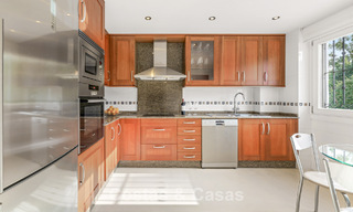 Maison mitoyenne exclusive avec terrasse sur le toit à vendre sur le Golden Mile de Marbella 803874 